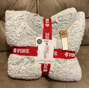 Victoria's Secret PINK SHERPA CAMPUS CREW + CLASSIC PANT GIFT SET
